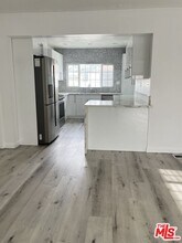 1206 Keniston Ave in Los Angeles, CA - Building Photo - Building Photo