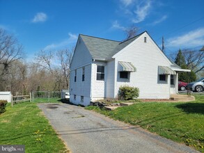 4740 Mussetter Rd in Ijamsville, MD - Building Photo - Building Photo