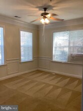 7871 Rolling Woods Ct-Unit -104 in West Springfield, VA - Building Photo - Building Photo
