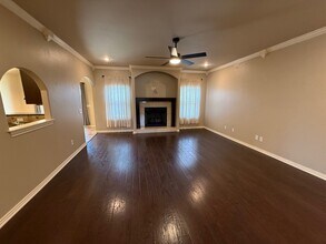 2399 N Silk Rose Ave in Fayetteville, AR - Building Photo - Building Photo