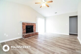 1022 Brandon Hill Way in Jonesboro, GA - Building Photo - Building Photo