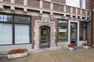 458 Winnetka Ave in Winnetka, IL - Building Photo - Building Photo