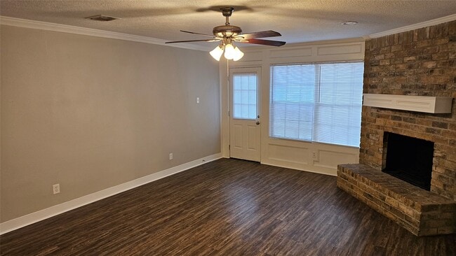 2827 Thorne Creek Ln