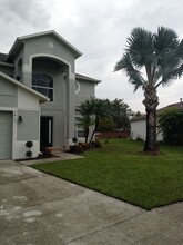 5423 Calla Lily Ct in Kissimmee, FL - Foto de edificio - Building Photo