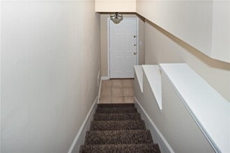 4248 River Green Dr NW in Atlanta, GA - Building Photo - Building Photo