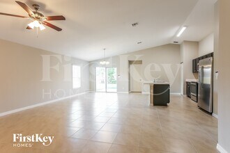 1337 SW Goodman Ave, Unit 205 in Port St. Lucie, FL - Building Photo - Building Photo