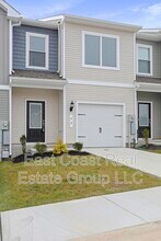 53 Cranston Ct in Falling Waters, WV - Building Photo - Building Photo