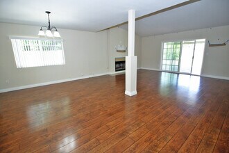 9310 Crebs Ave in Los Angeles, CA - Building Photo - Building Photo