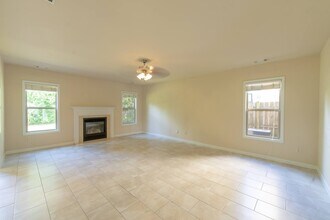 1336 Nathan Mauldin Dr NE in Lawrenceville, GA - Building Photo - Building Photo
