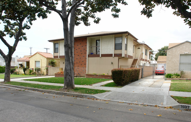 1033 Willard Ave in Glendale, CA - Building Photo - Building Photo