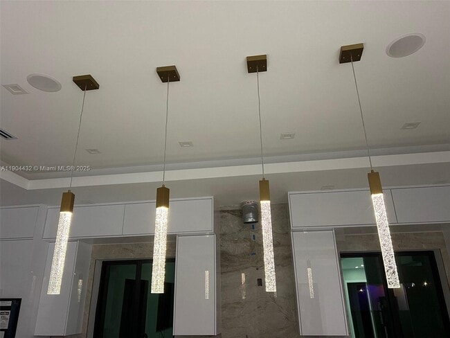 11450 SW 59th Ter in Miami, FL - Building Photo - Building Photo