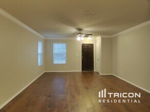 8822 Preserve Trail in San Antonio, TX - Building Photo - Building Photo