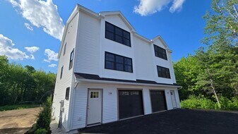 17A Birch Hl Ln in Somersworth, NH - Building Photo