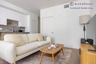 511 S Harbor Blvd in Los Angeles, CA - Building Photo - Building Photo