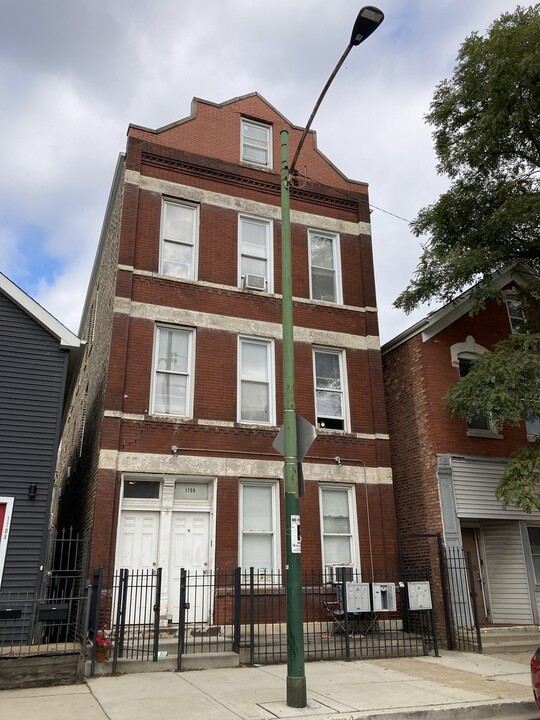 1706 W 17th St in Chicago, IL - Building Photo