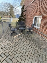 24 N Main St in Glen Ellyn, IL - Building Photo - Building Photo