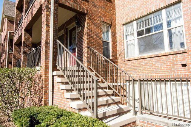 property at 1331 S Main St