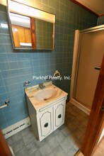 20 Oakwood Dr in Wind Gap, PA - Building Photo - Building Photo