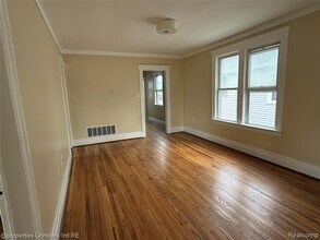 2223 Faber St in Hamtramck, MI - Building Photo - Building Photo
