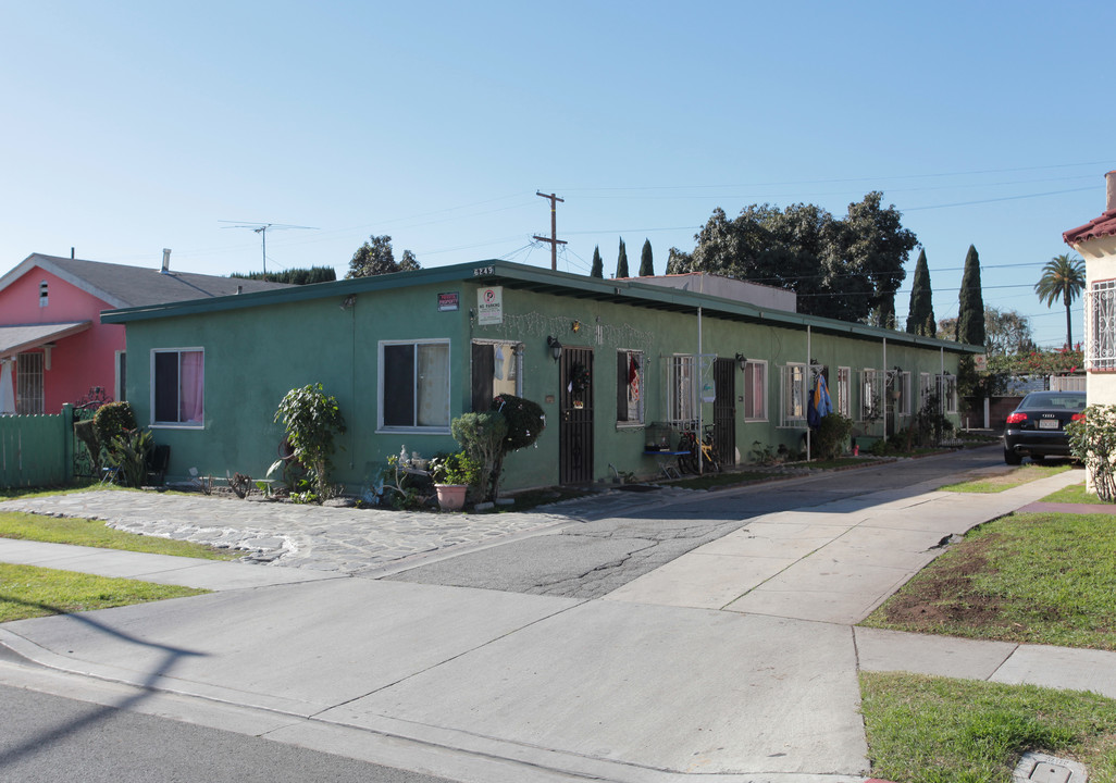 6249 Newell St in Huntington Park, CA - Building Photo