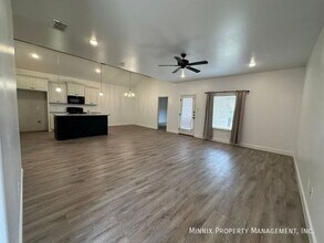 1705 102nd St in Lubbock, TX - Building Photo - Building Photo