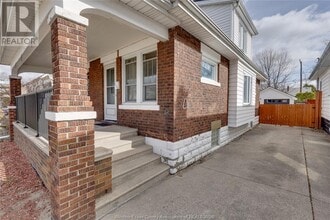1444 Bernard Rd in Windsor, ON - Building Photo - Building Photo