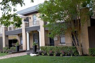 BROOKSTONE MANOR Apartments