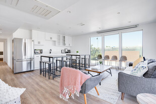 Private Suite - Co-living Life Apartments