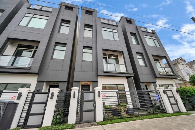 property at 1512 Malone St