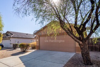 15667 W Port Au Prince Ln in Surprise, AZ - Building Photo - Building Photo