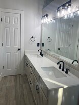 338 Richy Rd in Roanoke, TX - Building Photo