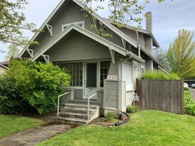 1645 Mill St in Eugene, OR - Building Photo