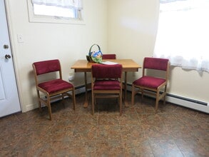2066 Jackson St in North Pole, AK - Building Photo - Building Photo