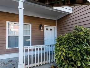 3100 Beargrass Run Ct, Unit 110 in Louisville, KY - Foto de edificio - Building Photo