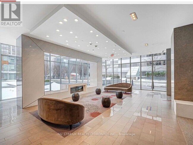 88 Sheppard Ave E in Toronto, ON - Building Photo - Building Photo