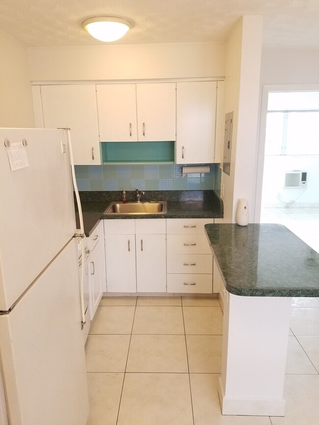 1408 NE 6th St, Unit 2 in Fort Lauderdale, FL - Building Photo - Building Photo