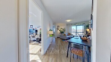 25 Webster Ave, Unit 307 in Somerville, MA - Building Photo - Building Photo
