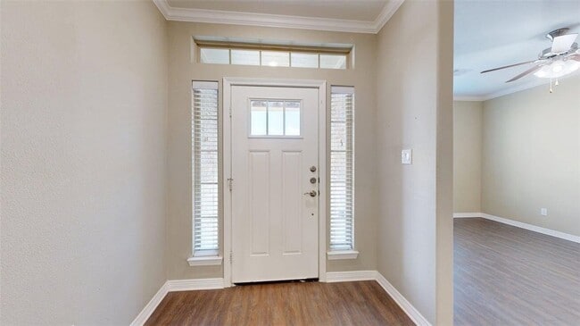 2135 Big River St in College Station, TX - Foto de edificio - Building Photo