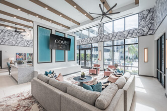 The Cove at 47th in Cape Coral, FL - Foto de edificio - Building Photo