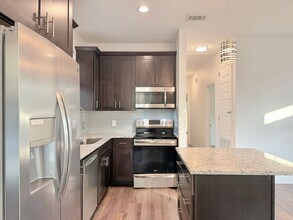 500 N D St in Pensacola, FL - Building Photo - Building Photo