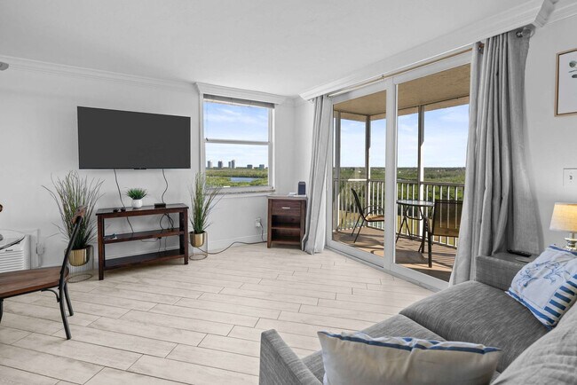 5600 Bonita Beach Rd SW in Bonita Springs, FL - Building Photo - Building Photo