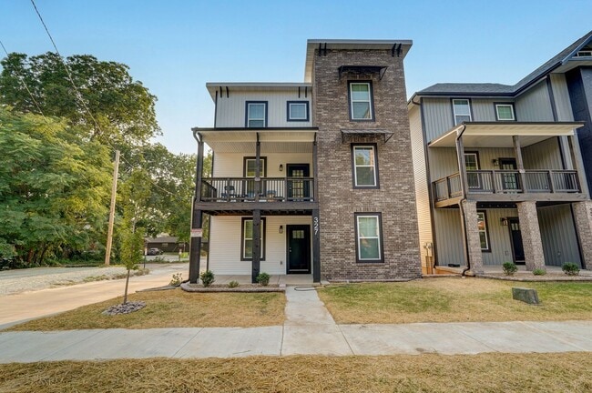 property at 307 S Florence Ave