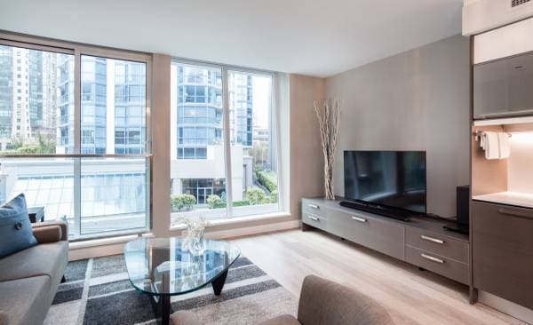 1477-1477 W Pender St in Vancouver, BC - Building Photo - Building Photo