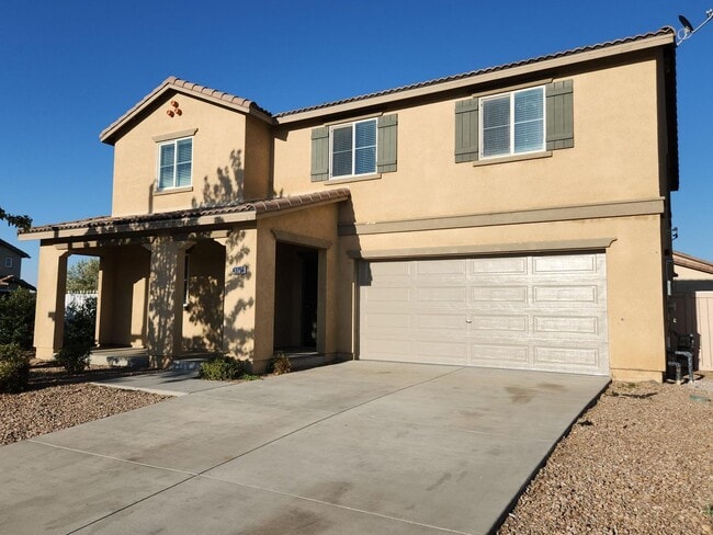 43256 Carol Dr in Lancaster, CA - Building Photo - Building Photo