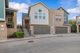 317 Bridgeford Dr in Austin, TX - Building Photo - Building Photo