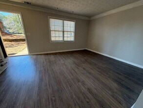 90 Curtis Rd in Lawrenceville, GA - Building Photo - Building Photo