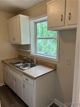 403 Monticello Dr in Hopewell, VA - Building Photo - Building Photo