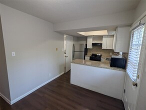 7800 Northcrest Blvd in Austin, TX - Building Photo - Building Photo