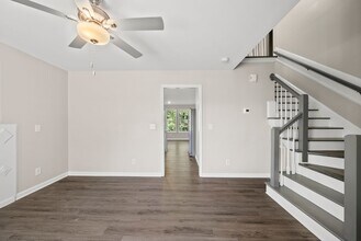 205 Tonylee Ct in Raleigh, NC - Building Photo - Building Photo
