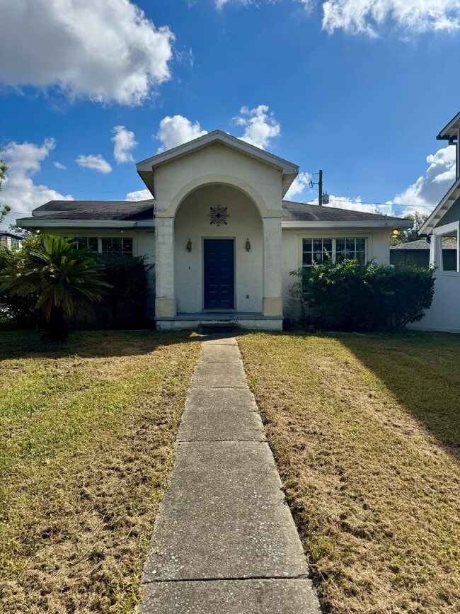 710 W Park Ave in Tampa, FL - Building Photo - Building Photo